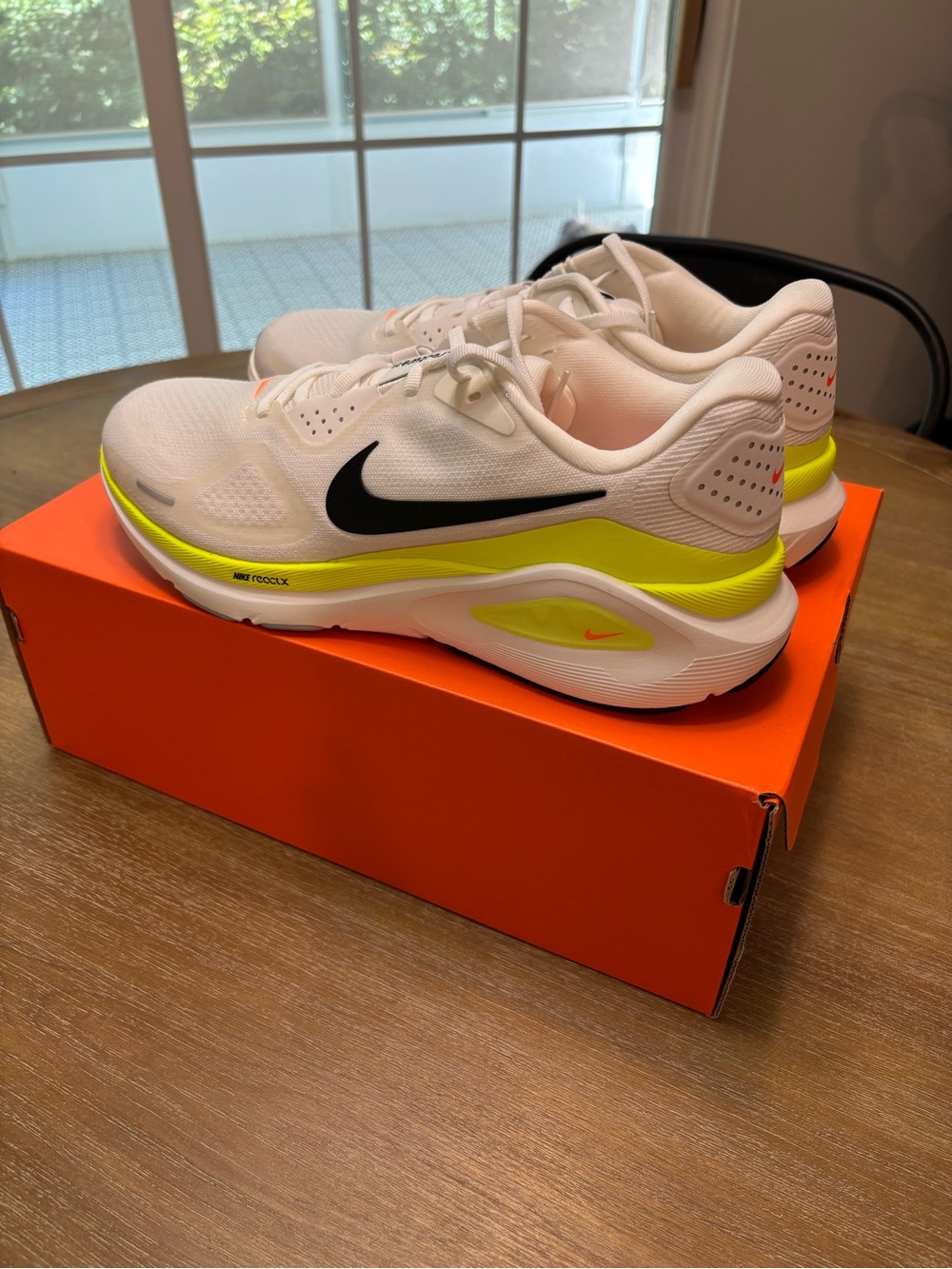 Nike Structure 26 - Men’s size 10 - New in box